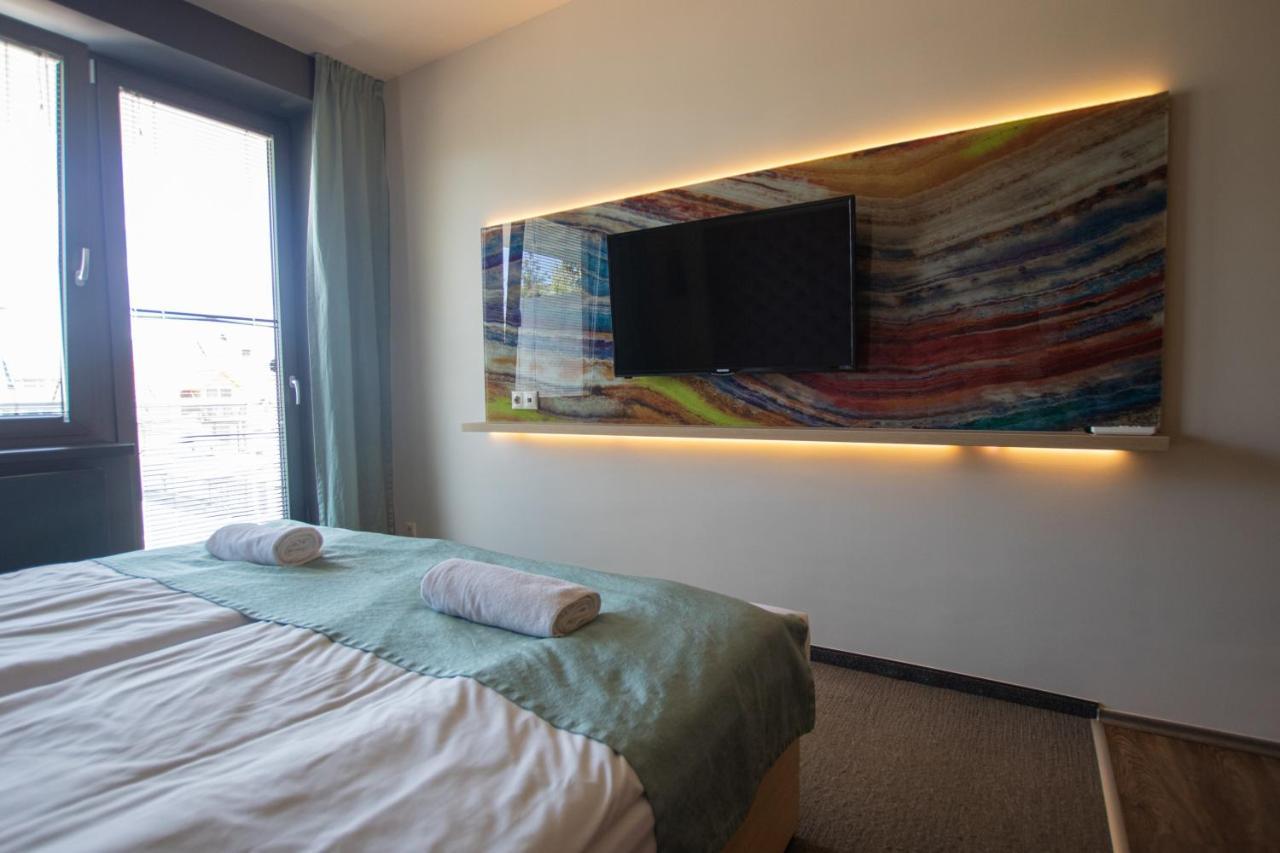 Vision Apartman Sárvár Esterno foto